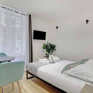 Studio met een King Size Bed